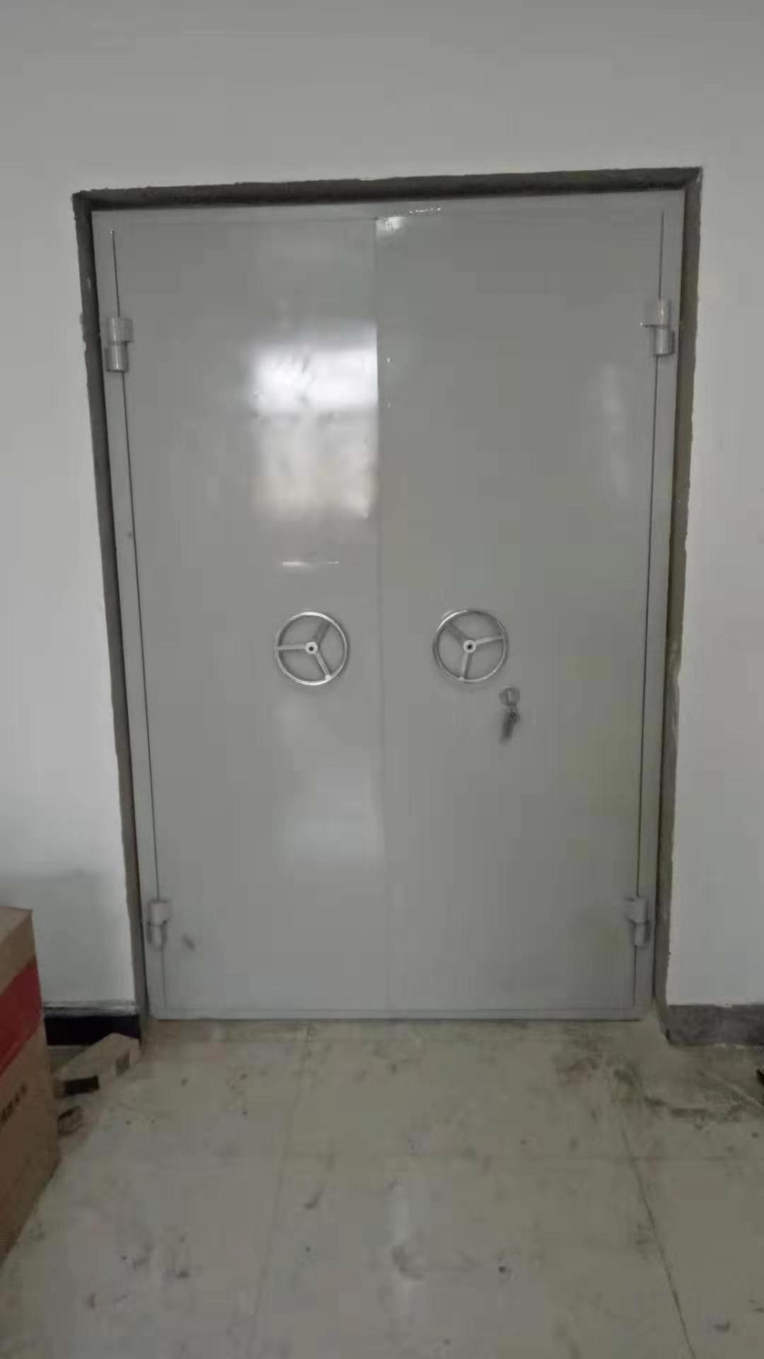 2020汾陽(yáng)杏花村酒廠防爆門(mén)施工完場(chǎng)